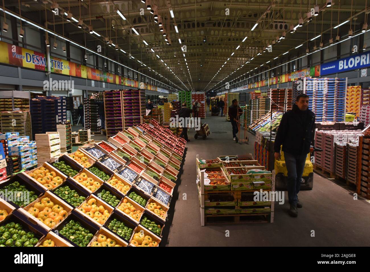 Marche international de rungis hi-res stock photography and images - Alamy