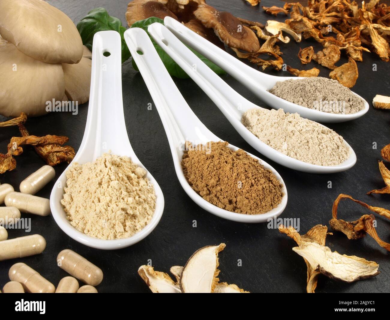 Medicinal fungi hires stock photography and images Alamy