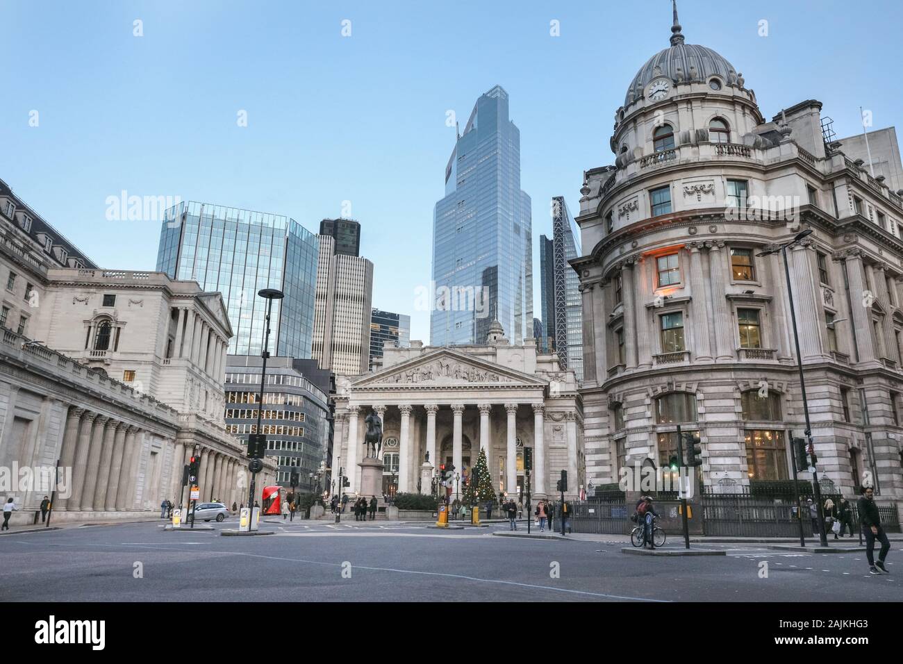 The Royal Exchange Building (centre), and Bank of England (BoE), historic architecture in the City of London, UK Stock Photo
