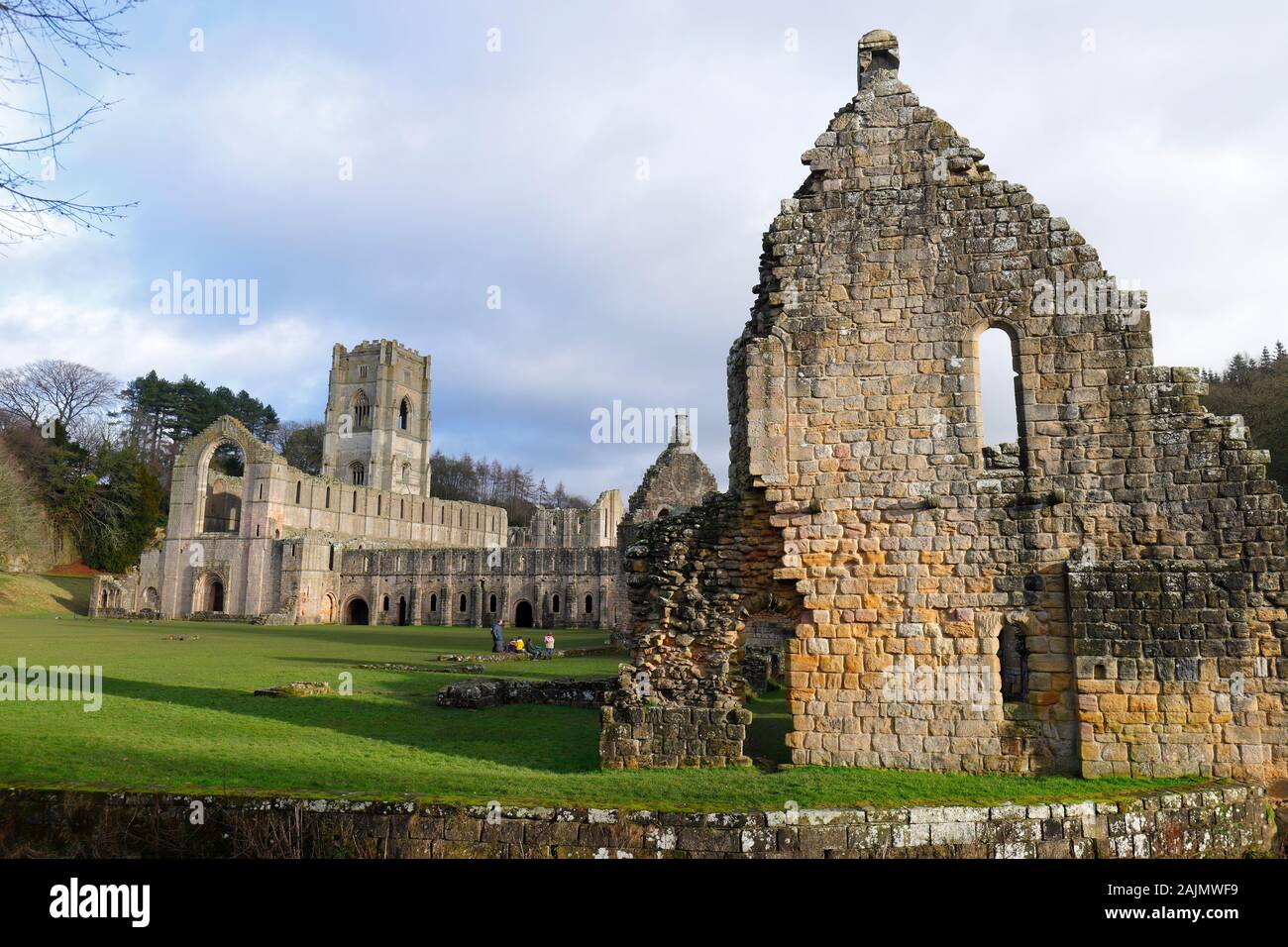 Fountains Abbey National Trust site in Ripon, North Yorkshire Stock Photo