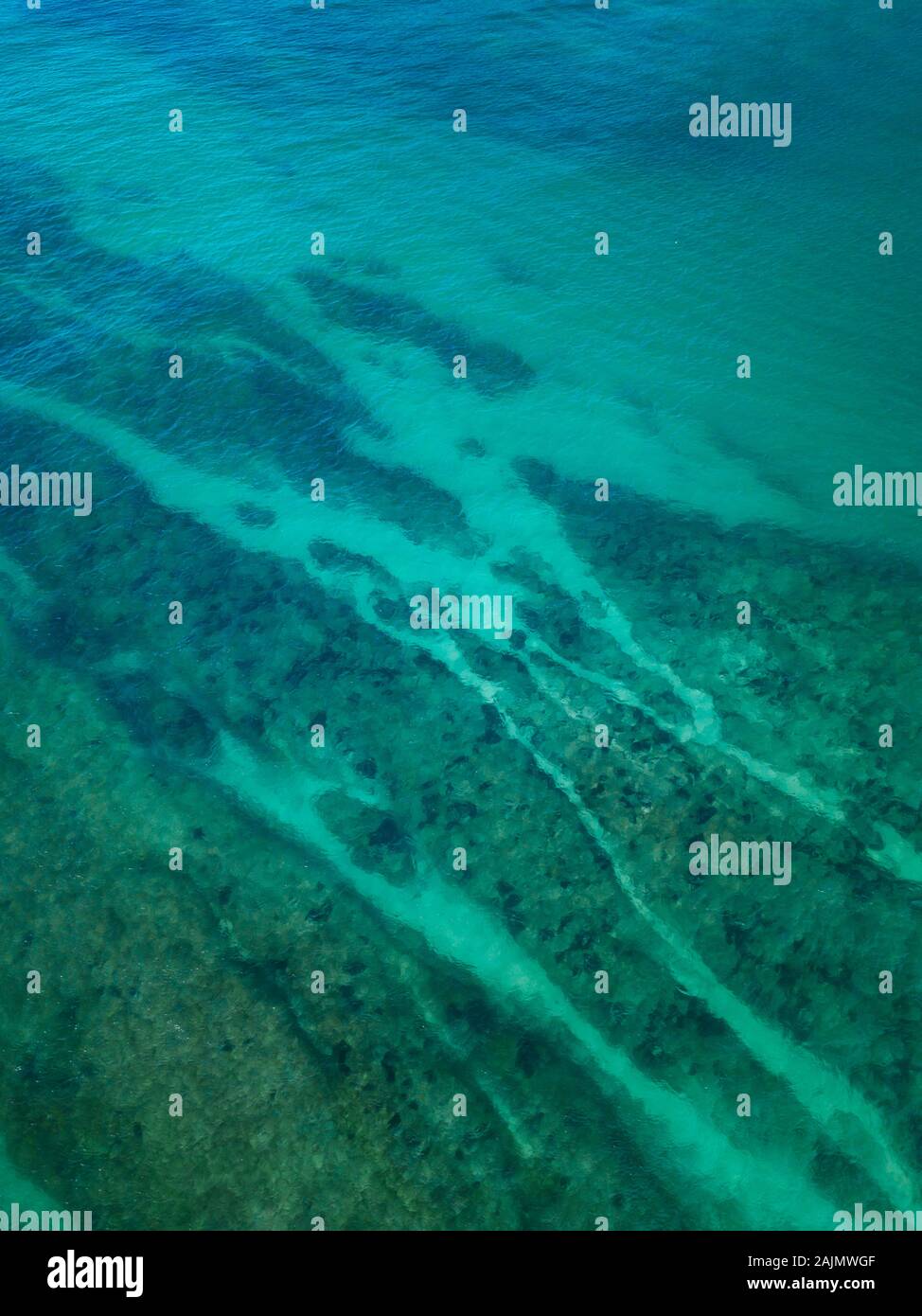Reef structure aerial hi-res stock photography and images - Alamy