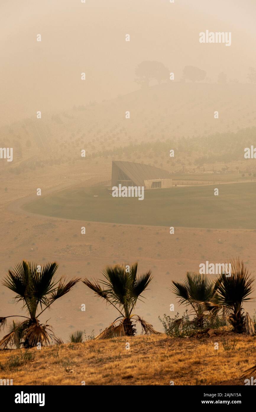 Bushfire smoke at the National Arboretum, Canberra Stock Photo - Alamy