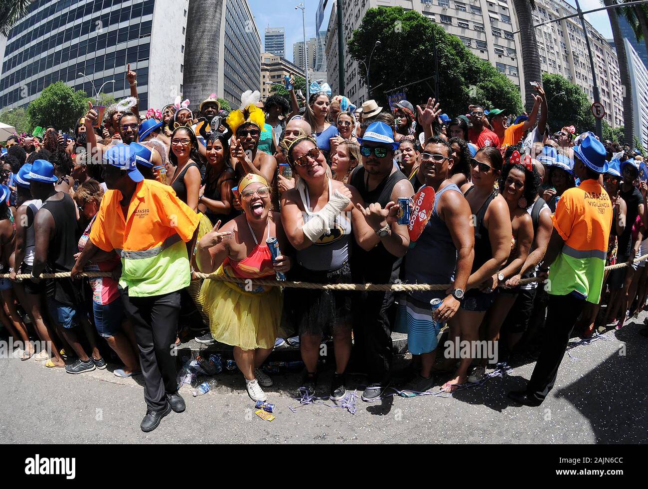 Rio carnival 2017 hi-res stock photography and images - Alamy