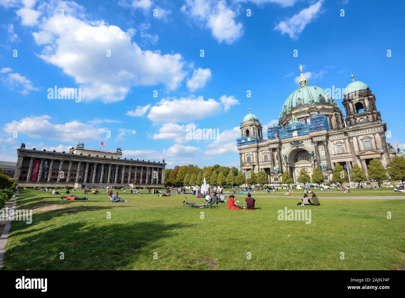 Berlin and tourism hi-res stock photography and images - Alamy