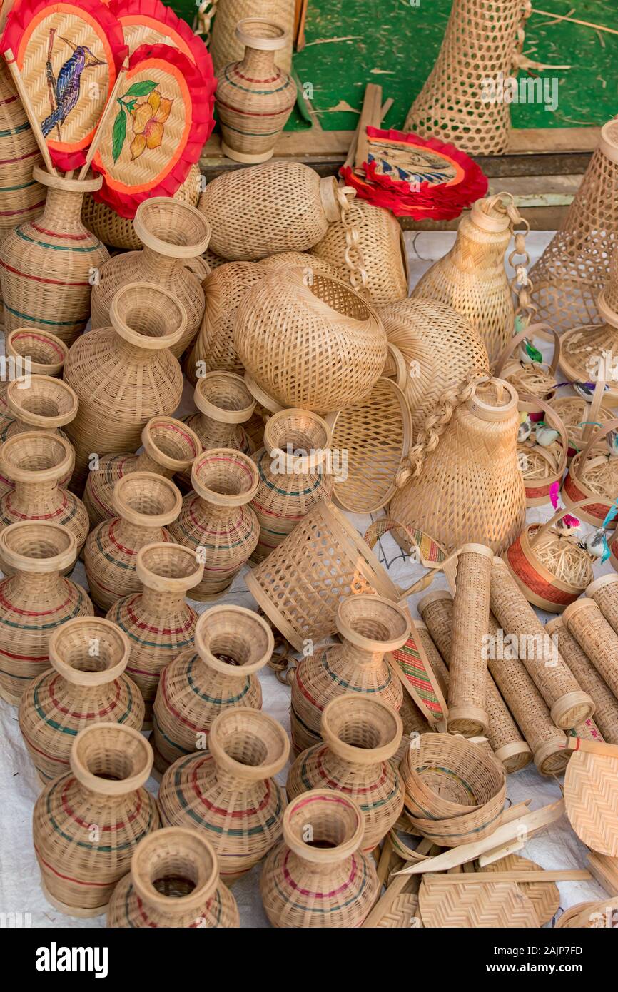 traditional woven bamboo crafts, bamboo hats and bamboo baskets 33028073  Stock Photo at Vecteezy, image size:866x1390