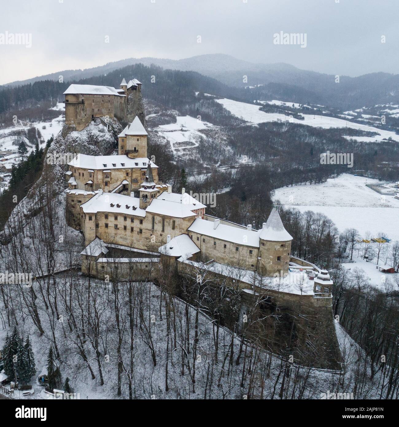 Aerial view of Orava Castle in winter, Oravsky Podzamok, Slovakia Stock ...