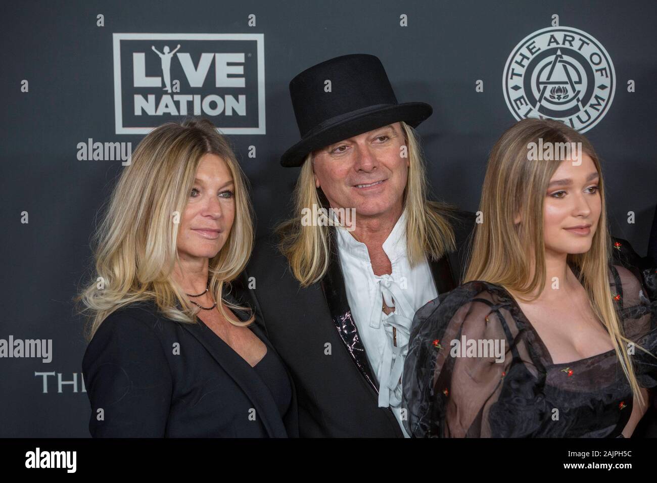 Celebrities robin zander of cheap trick and guest hi-res stock photography  and images - Alamy
