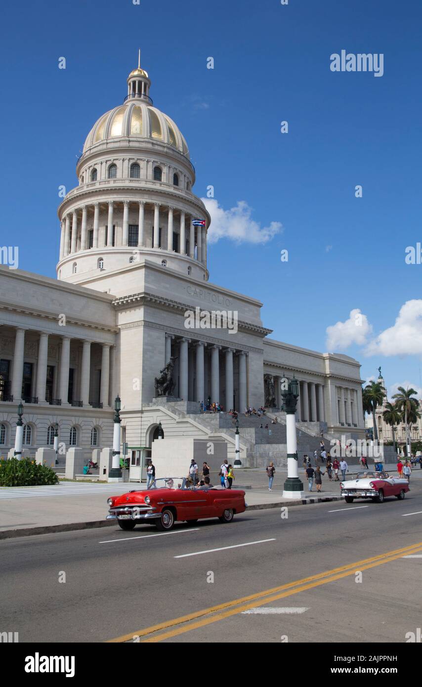 Capitol Building with Classic Old Car, Old Town, UNESCO World Heritage Site, Havana, Cuba Stock Photo