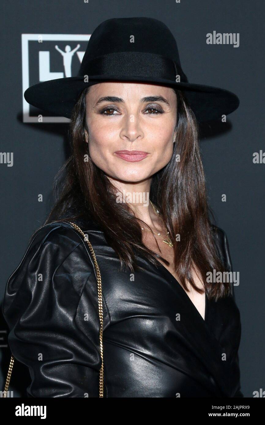 Los Angeles, CA. 4th Jan, 2020. Mia Maestro at arrivals for The 13th Annual  Art of Elysium HEAVEN Gala, Hollywood Palladium, Los Angeles, CA January 4,  2020. Credit: Priscilla Grant/Everett Collection/Alamy Live