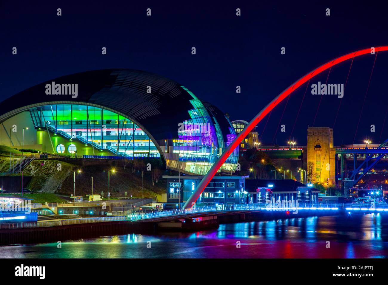 Newcastle and Gateshead Quayside at Night Stock Photo Alamy