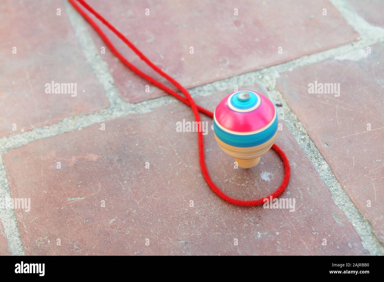 spinner toy with string