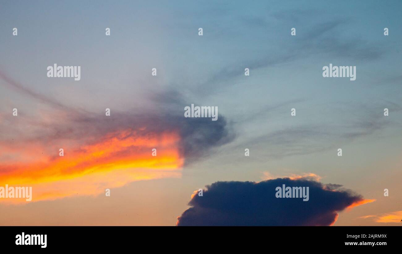 Colorful sunset sky. Sunset background Stock Photo - Alamy
