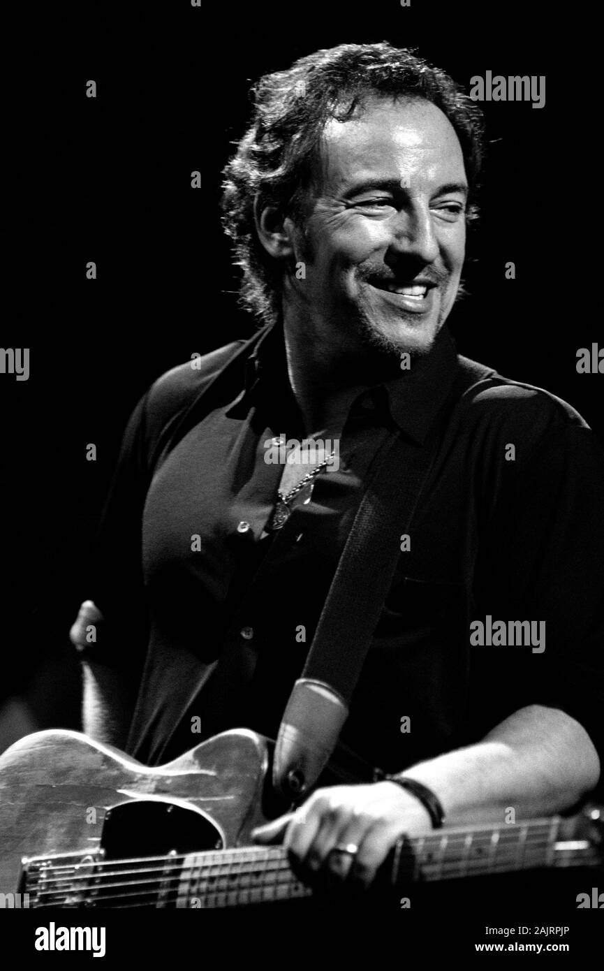 Milan Italy, 19 April 1999 ,Live concert of Bruce Springsteen & The E Street Band at the Filaforum Assago: The singer Bruce Springsteen during the concert Stock Photo