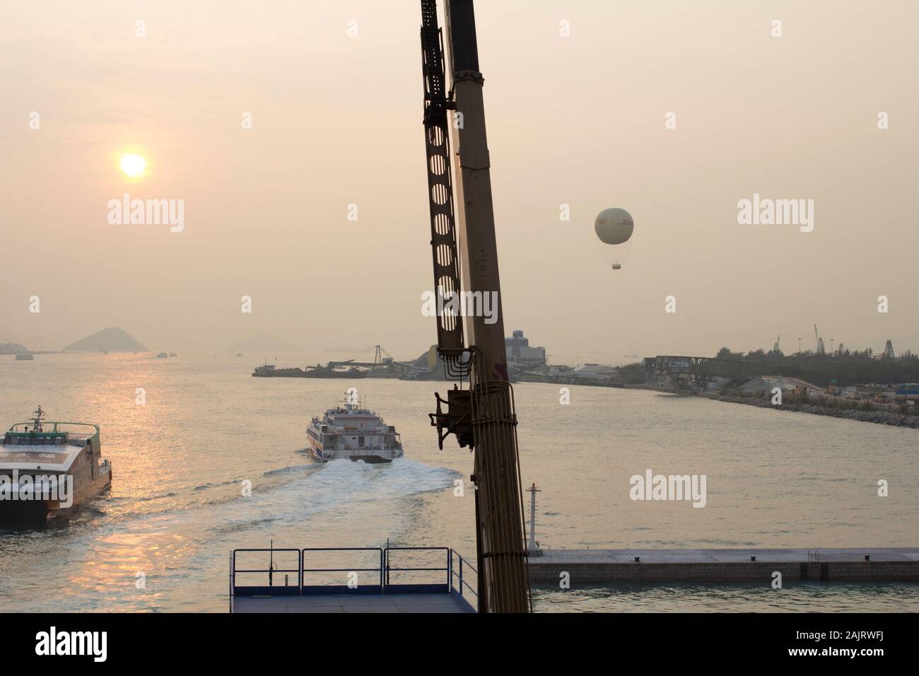 Hk balloon hires stock photography and images Alamy