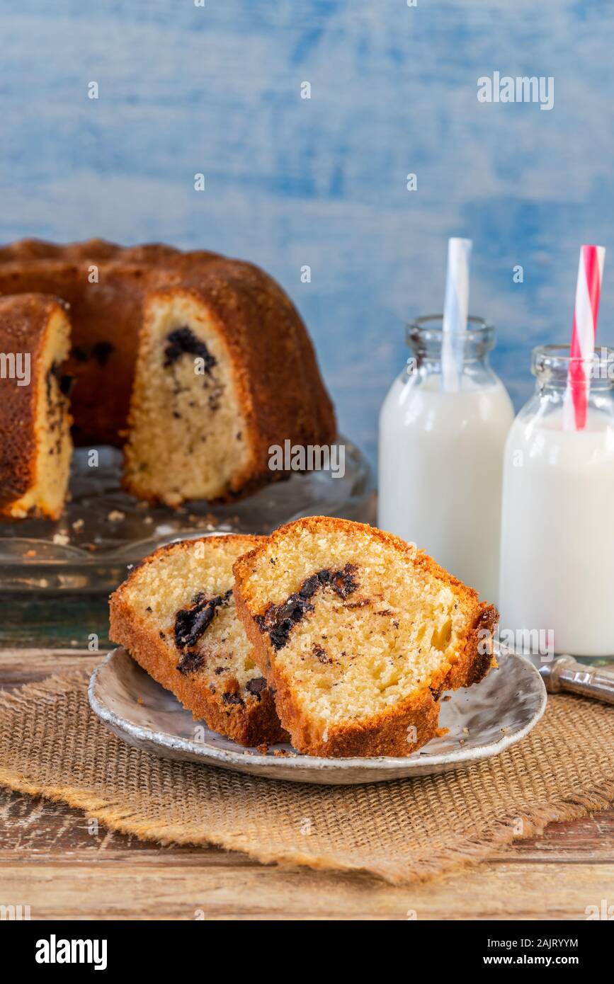 Chocolate and almond bundt cake Stock Photo Alamy
