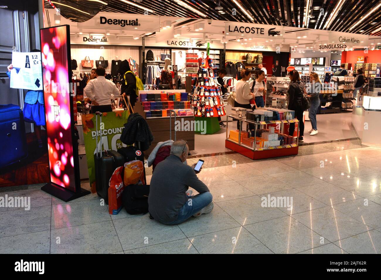 Istanbul Airport / Turkey - November 19 2019 Designer shops and Fast Food  stores use bright neon signs and LED displays to tempt travellers Stock  Photo - Alamy