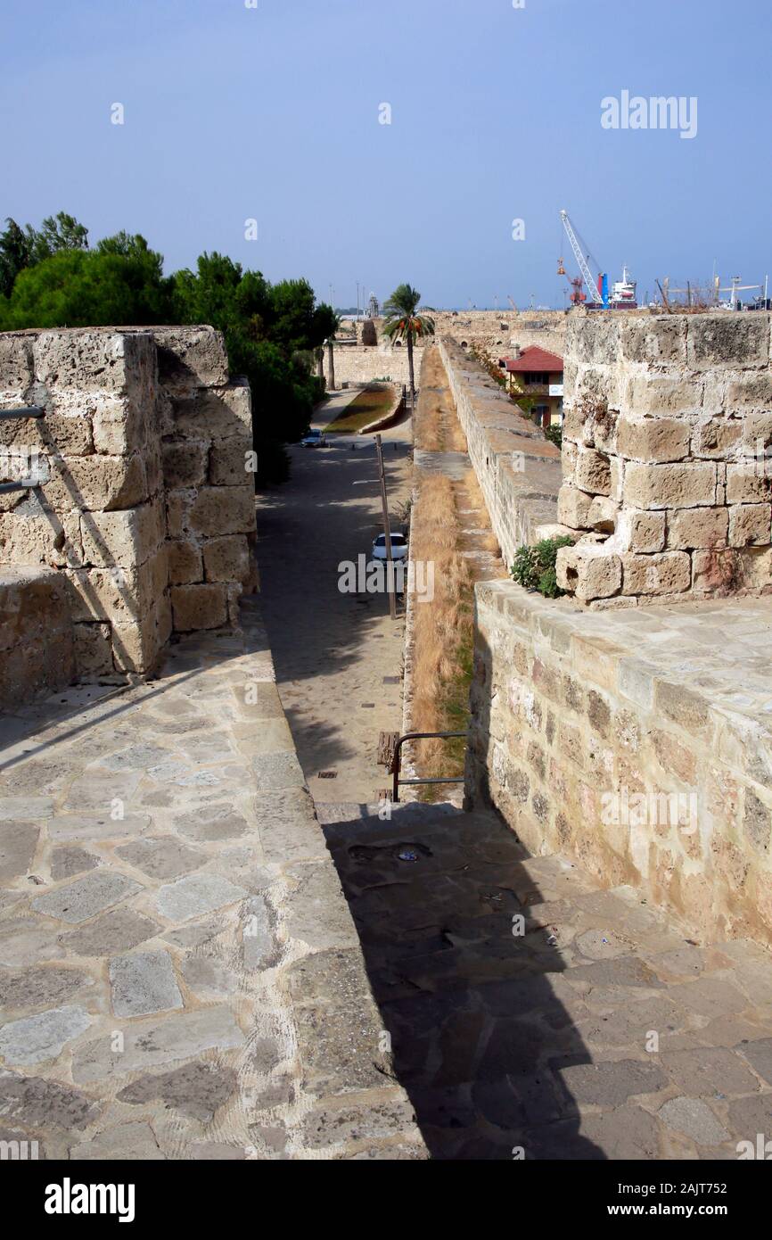 Blick vom Seetor, Teil der Venetianischen Stadtmauer, Famagusta, Türkische Republik Nordzypern Stock Photo