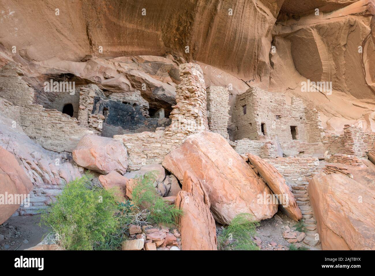 'River House' cliff dwelling in Southern Utah. Stock Photo