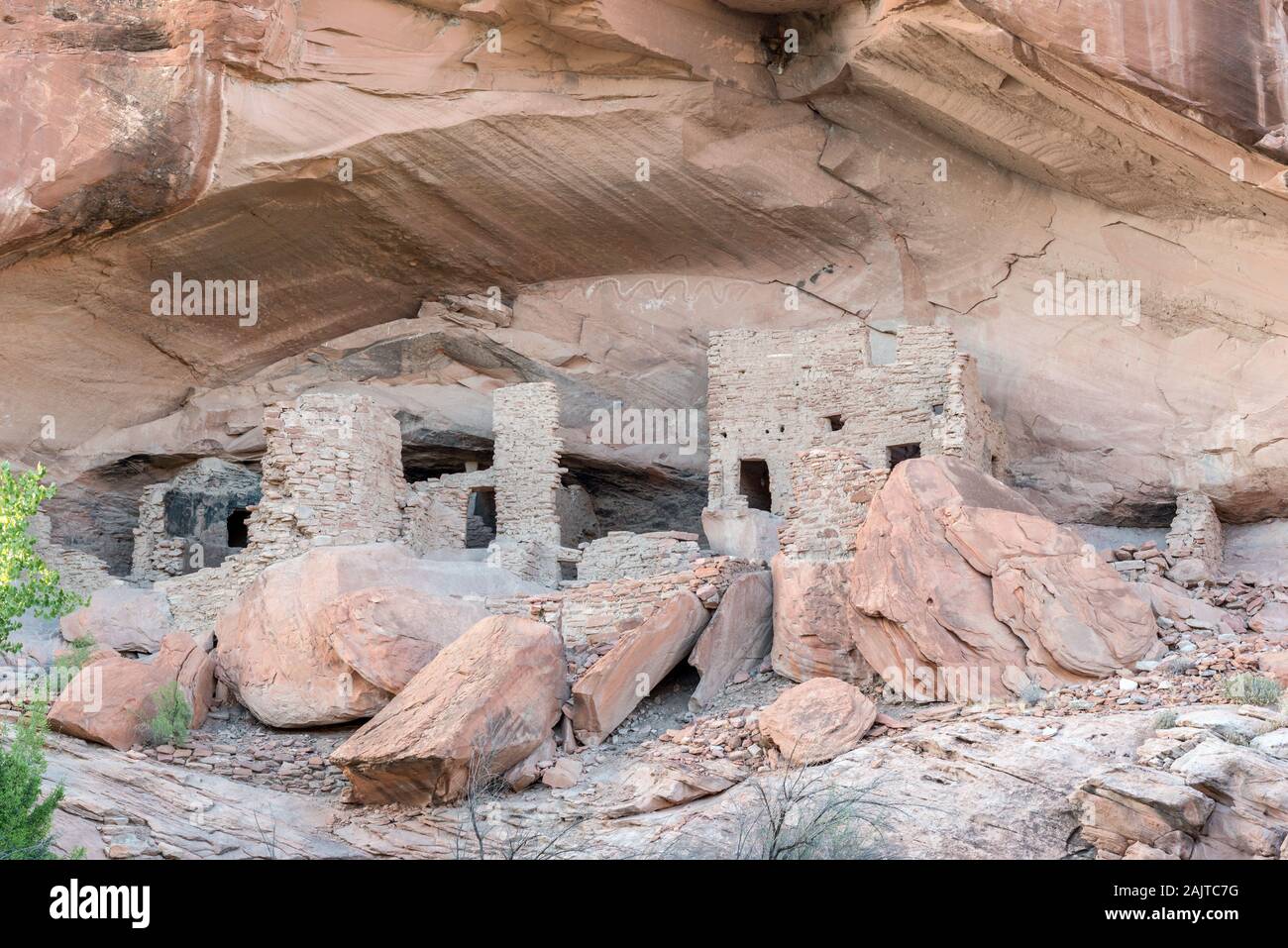 'River House' cliff dwelling in Southern Utah. Stock Photo