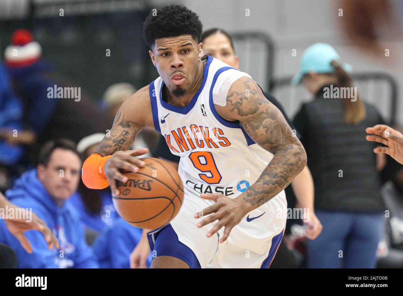 Wilmington, DE, USA. 29th Nov, 2019. Westchester Knicks Guard LAMAR PETERS  (9) bring the ball down court in the first half of a NBA G-League regular  season game between the Bluecoats and