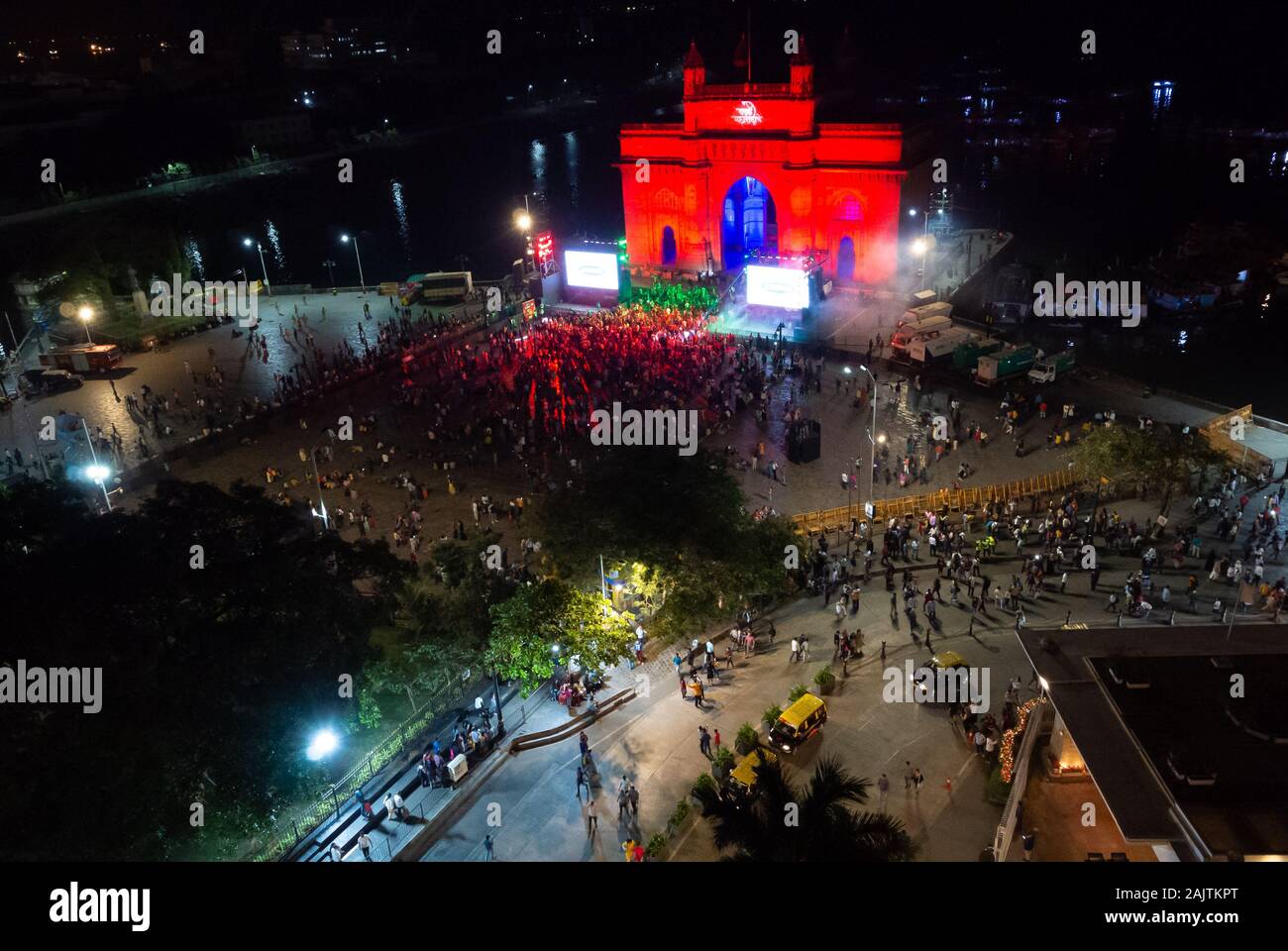 Illuminated indian gate for new year eve with crowd of people, mumbai, maharashtra, south india Stock Photo