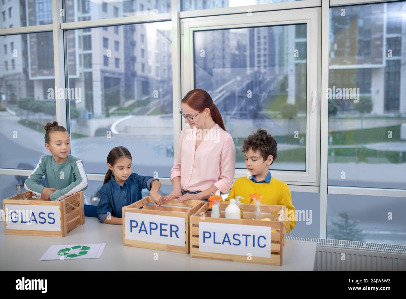 Recycling in classroom hi-res stock photography and images - Alamy