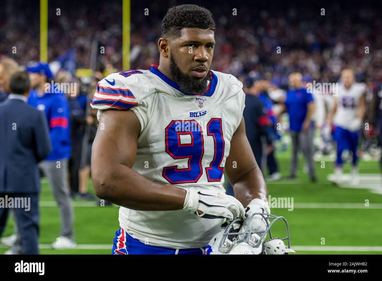 Buffalo bills tackle hi-res stock photography and images - Page 2 - Alamy