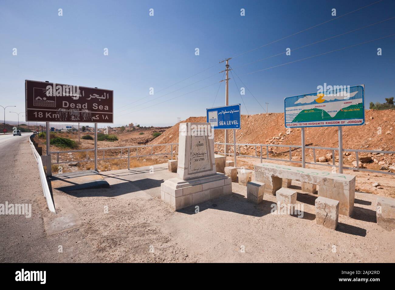 Road sign of the sea level, above the Dead Sea, from Amman to dead sea, rute 40, Jordan, middle east, Asia Stock Photo