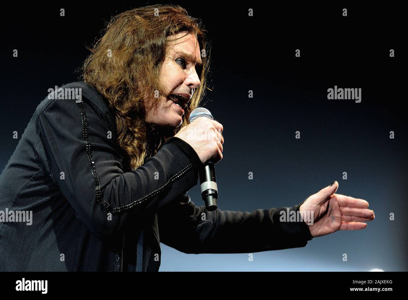 ozzy osbourne tour italia