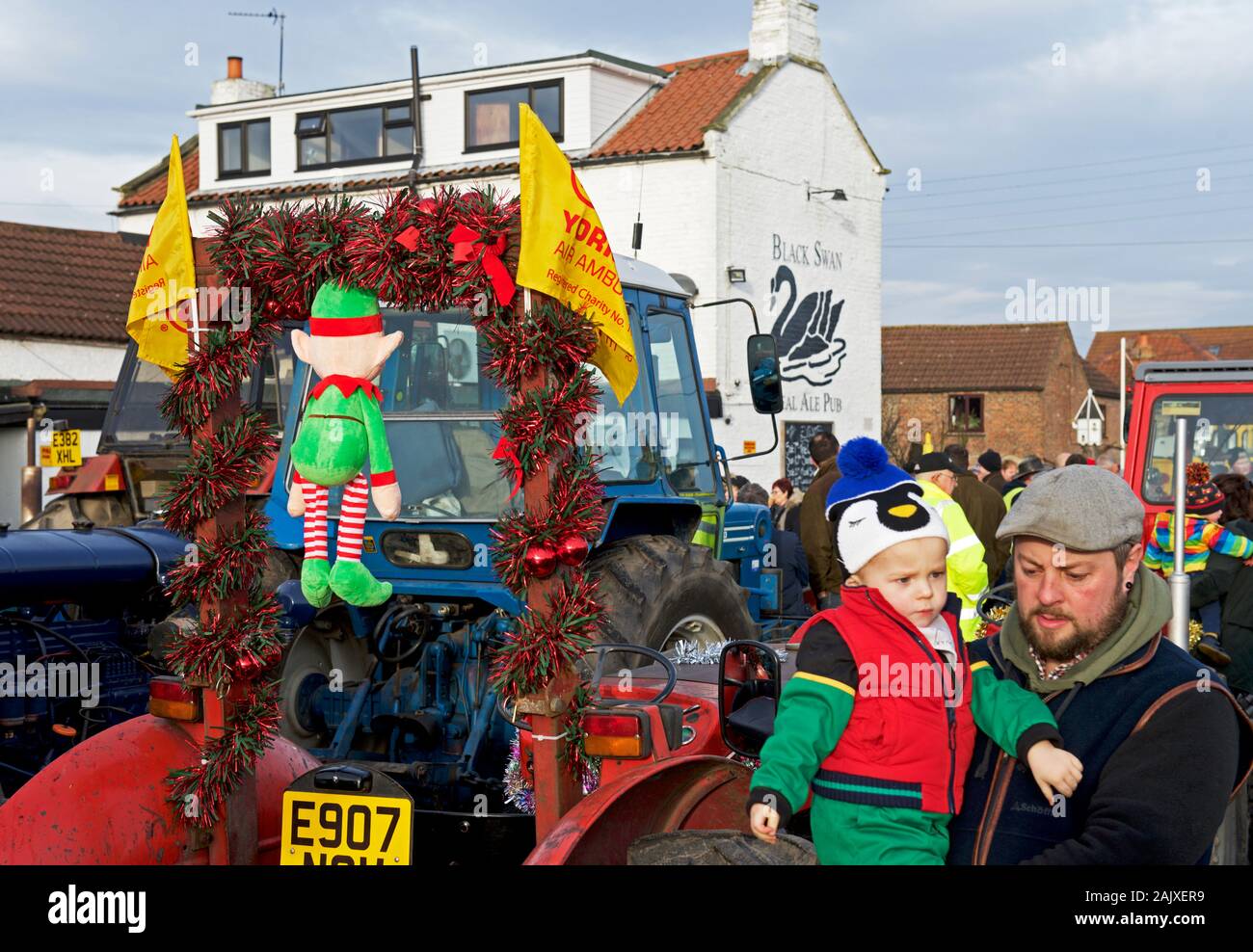 Tractor run hires stock photography and images Alamy