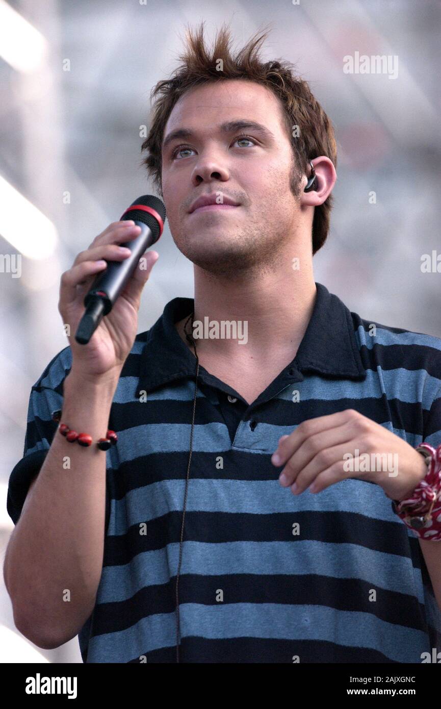 Verona Italy 09/20/2003, Arena : Will Young during the soundcheck before the concert of the musical event 'Festivalbar 2003'. Stock Photo