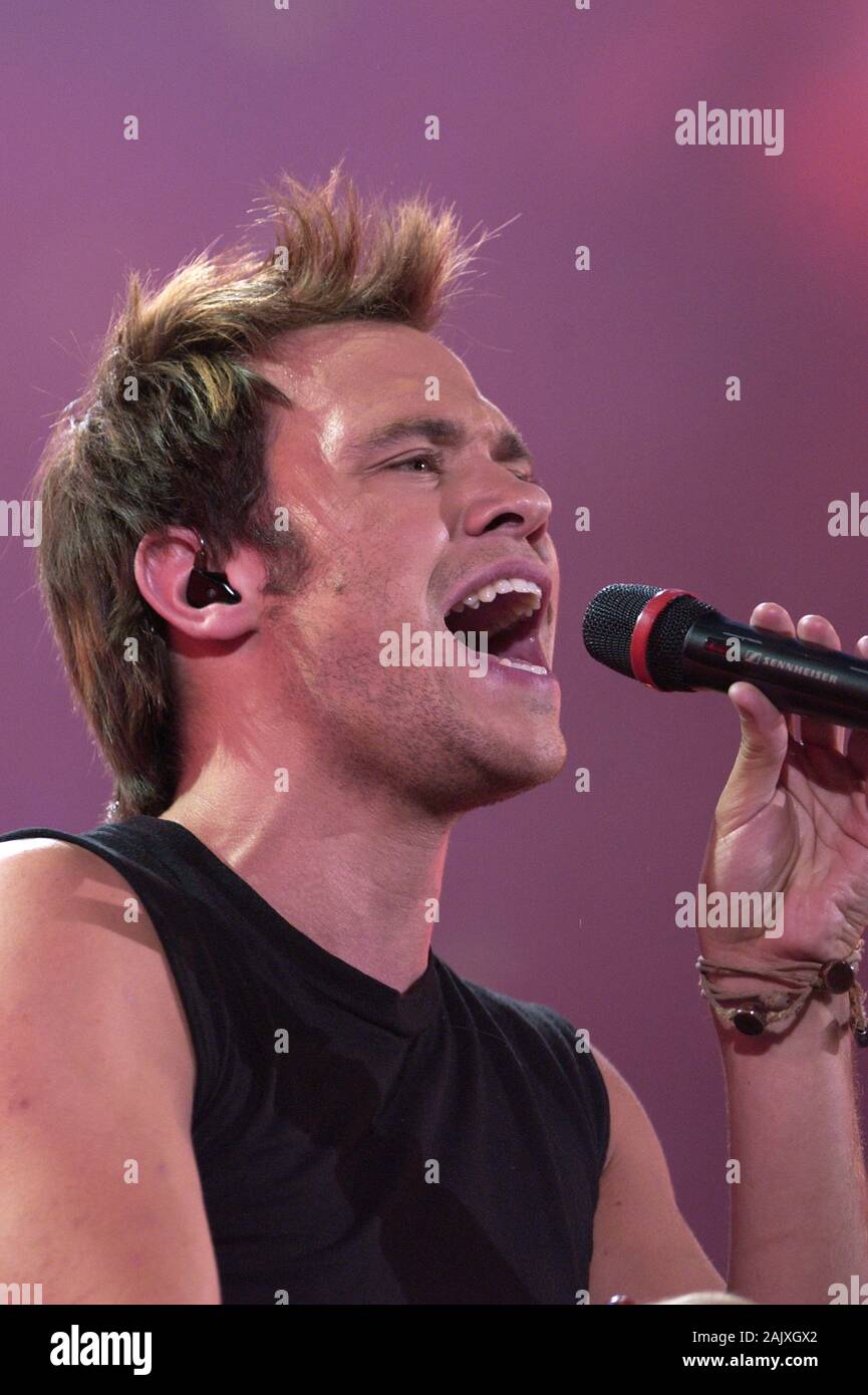 Verona Italy 09/20/2003, Arena : Will Young in concert during the 'Festivalbar 2003' musical event. Stock Photo