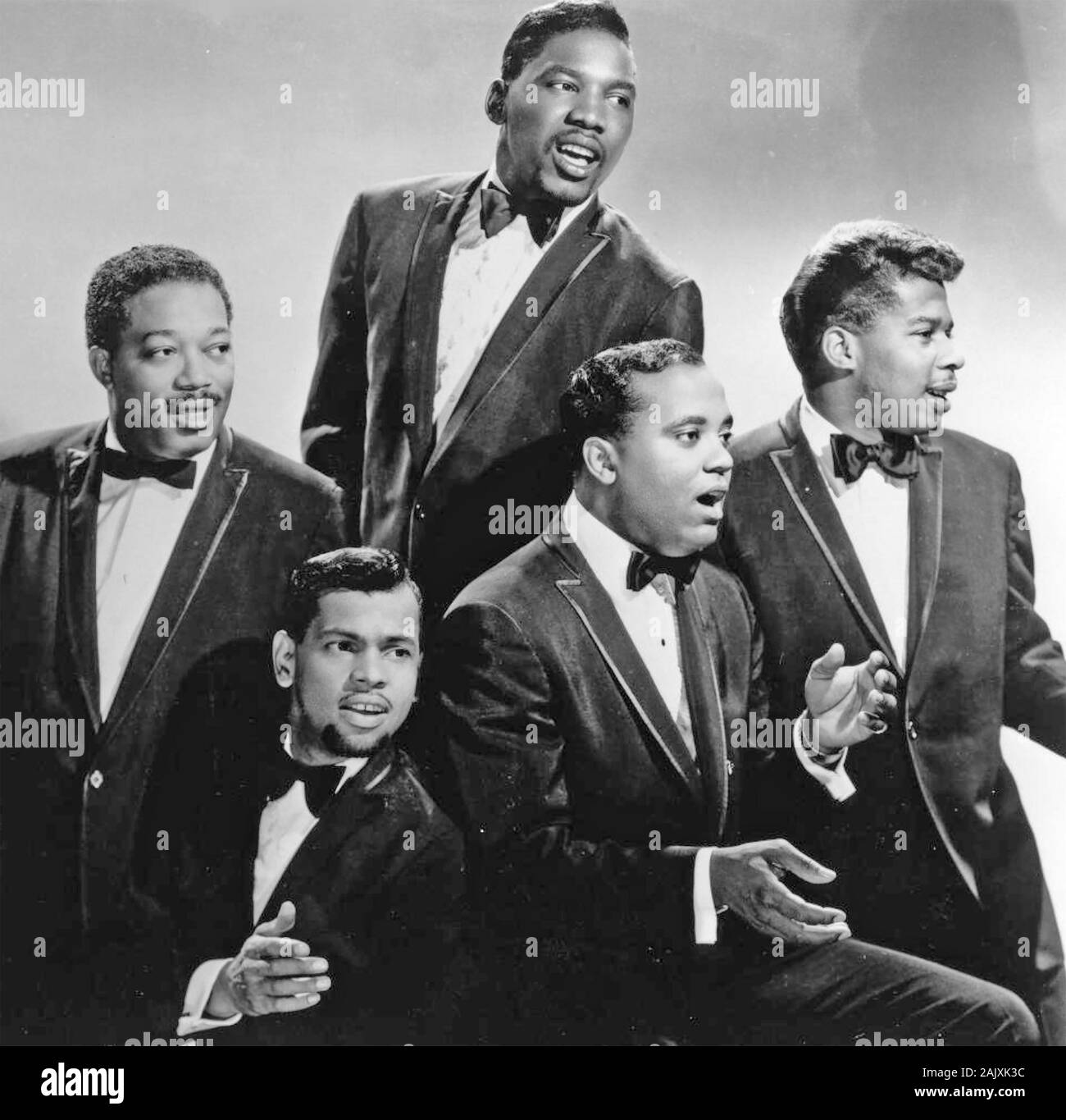 THE DRIFTERS Promotional photo of American vocal group about  1965 Stock Photo