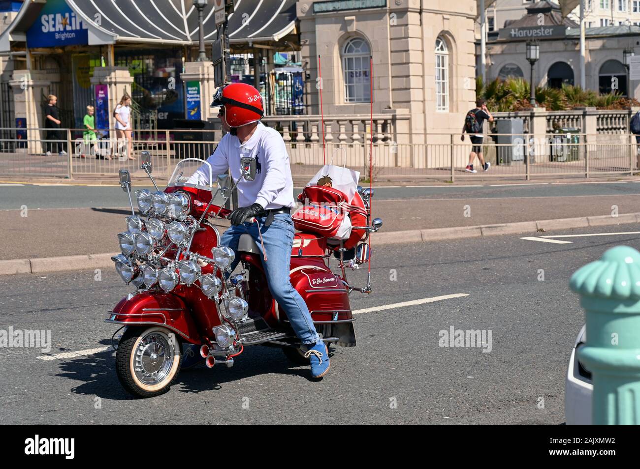 Brighton scooter rally 2019 hi-res stock photography and images - Alamy