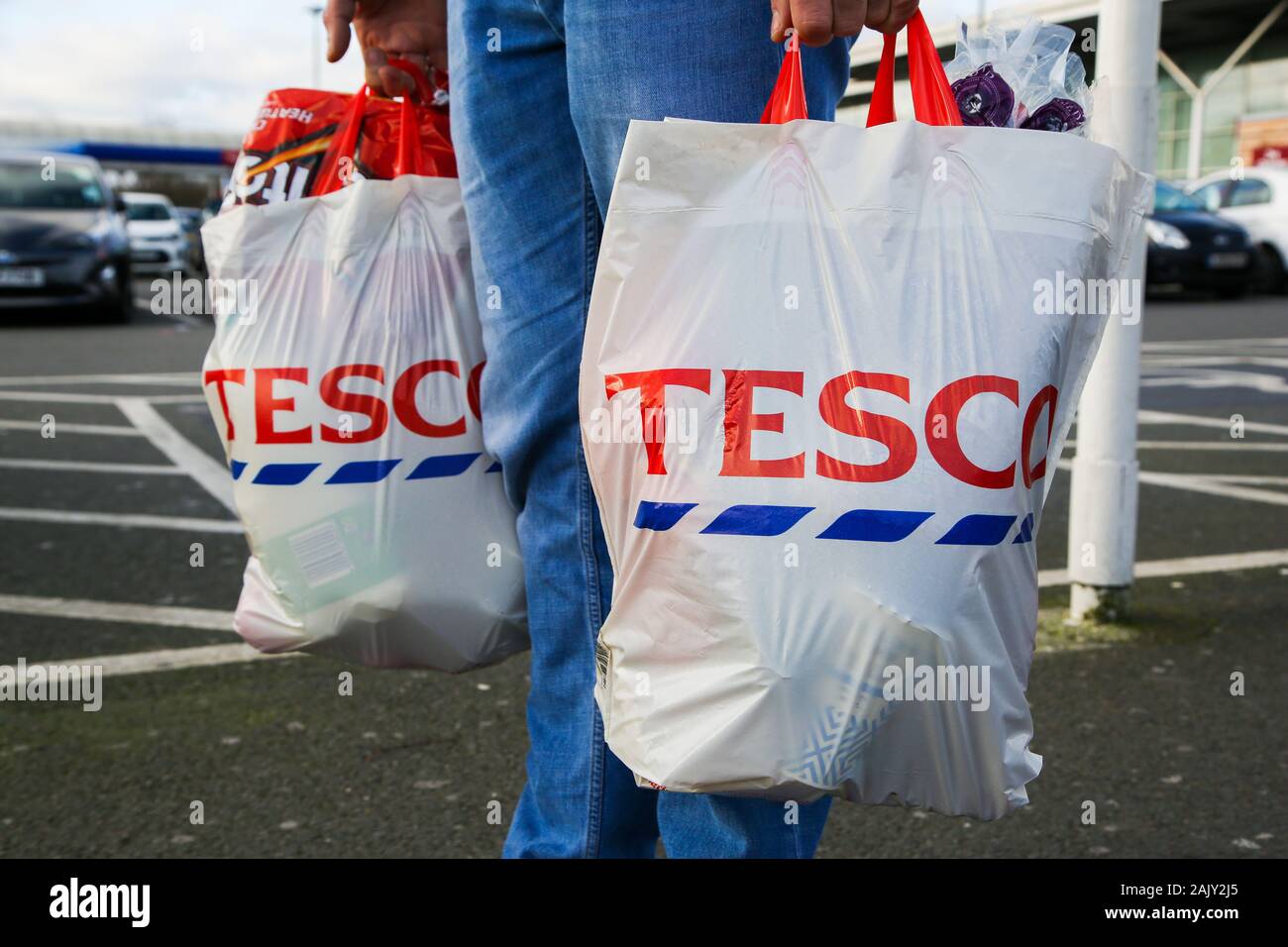 Tesco Shopping Bags Hi res Stock Photography And Images Alamy