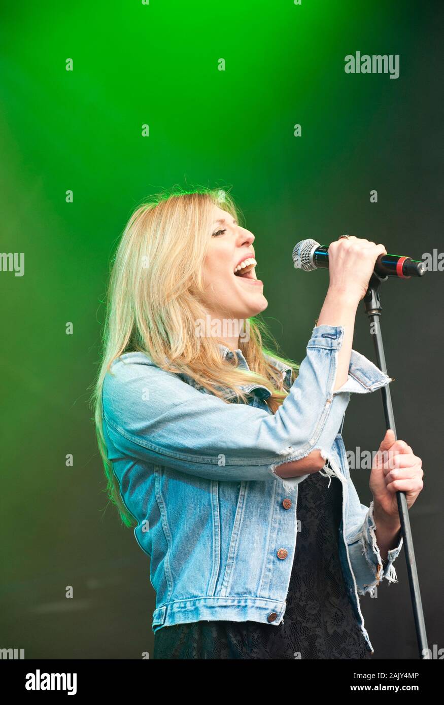 Lindsay O'Mahony lead singer of British trio Honey Ryder  performing at the Cornbury festival, UK in 30/6/12 Stock Photo