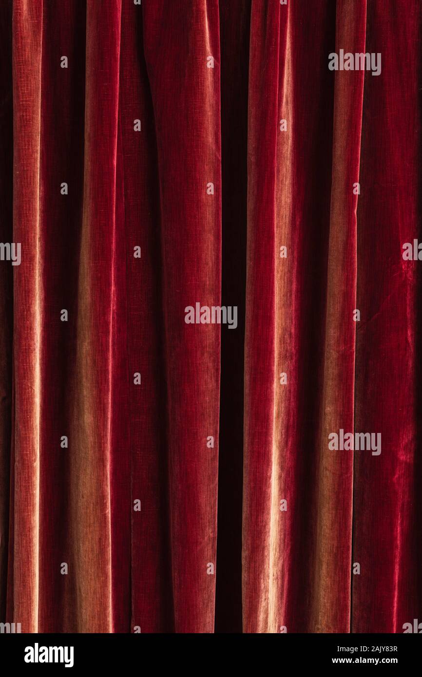 Curtain tape hi-res stock photography and images - Alamy