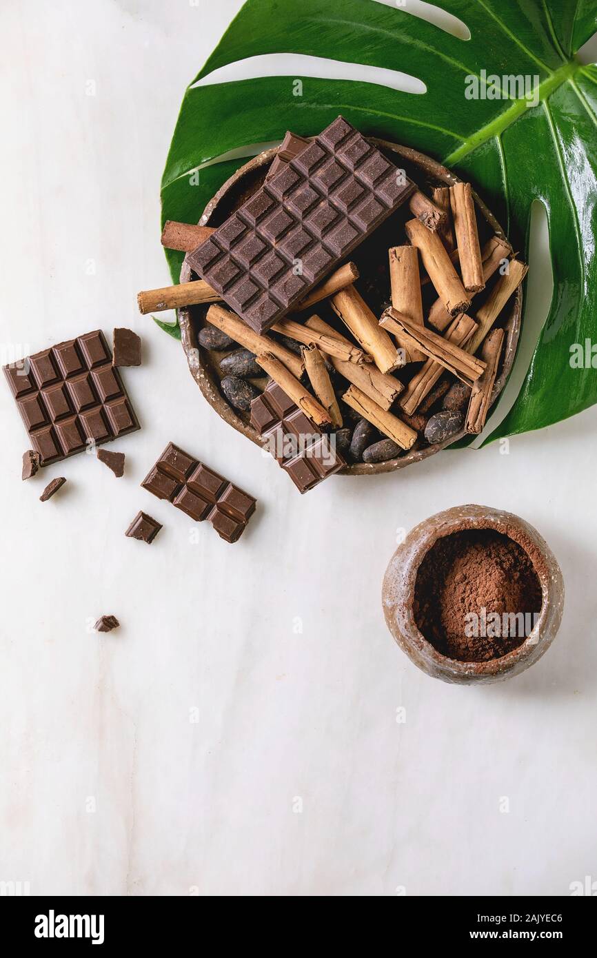 Dark chocolate with cocoa Stock Photo Alamy