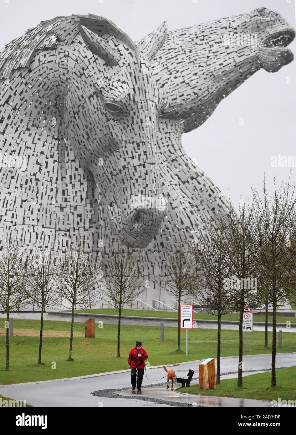 Kelpies falkirk dog hires stock photography and images Alamy