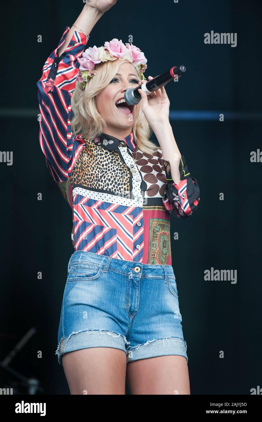 English singer/songwriter Victoria Louise "Pixie" Lott performing at