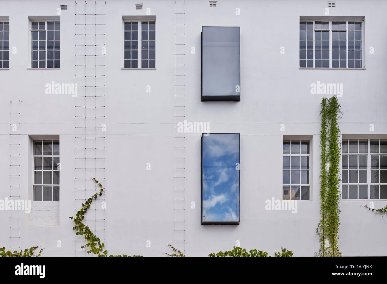 Courtyard facade and windows. Desmond & Leah Tutu Legacy Foundation ...