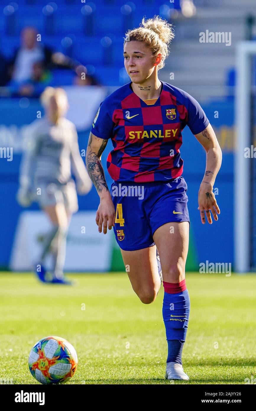 Mapi Leon Fc26 BARCELONA - DEC 21: Maria Leon Mapi plays at the Spanish Women League ...