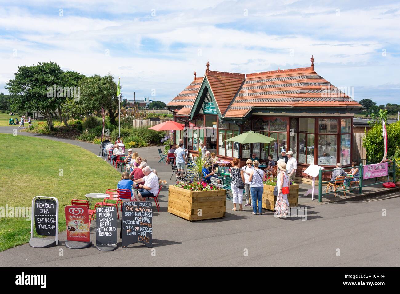 Tea Rooms England High Resolution Stock Photography and Images Alamy