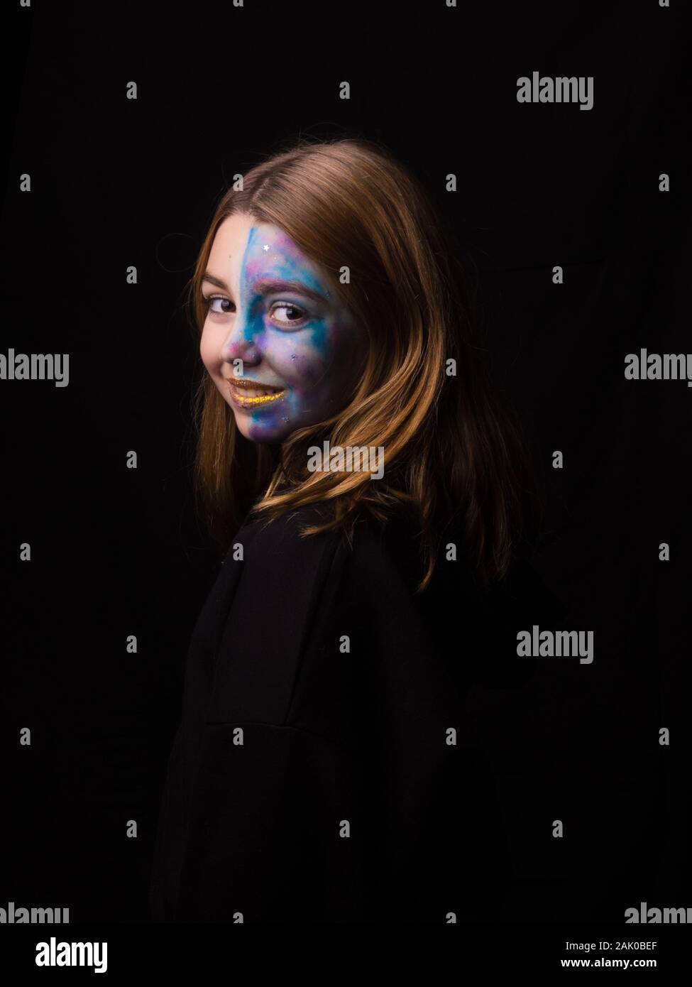 Half face make up hi-res stock photography and images - Alamy