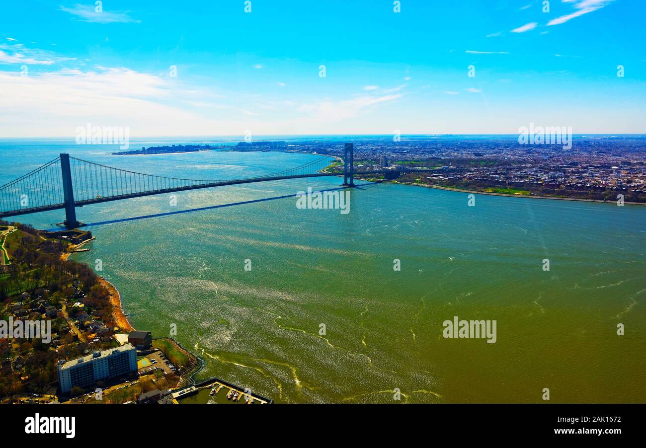 Aerial view on Verrazano Narrows Bridge over Narrows reflex Stock Photo