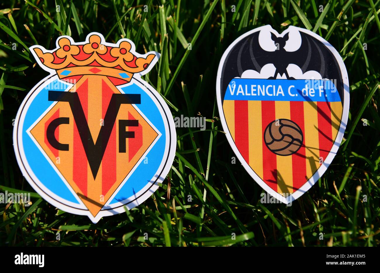 Fudbalski amblemi - Page 6 September-6-2019-madrid-spain-emblems-of-spanish-football-clubs-villarreal-and-valencia-on-the-green-grass-of-the-lawn-2AK1EM5
