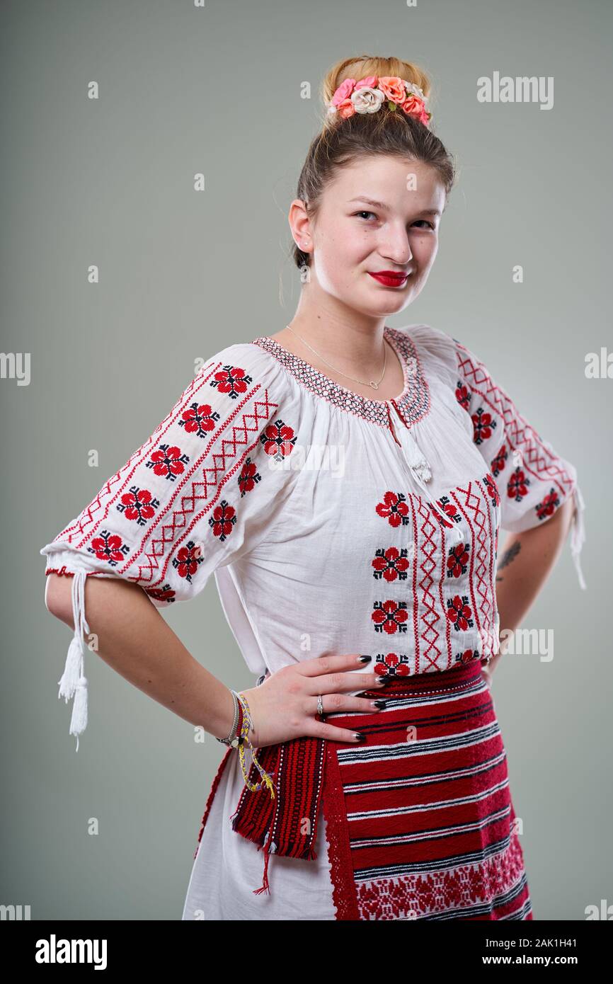 Young Romanian woman in traditional popular costume, studio shot Stock  Photo - Alamy