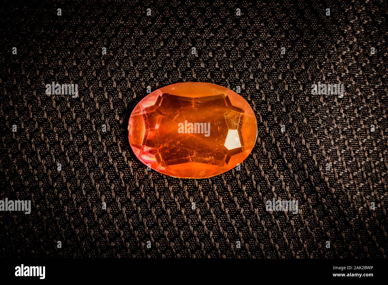 Red gems hi-res stock photography and images - Alamy