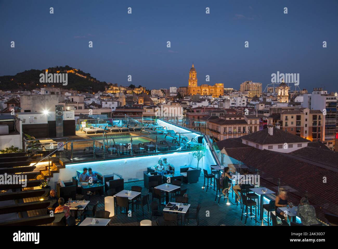 Provinz Malaga/Malaga Stadt: Blick von der Terrasse des "Salles Hotel Malaga  Centro" auf die Altstadt, Andalusien | usage worldwide Stock Photo - Alamy