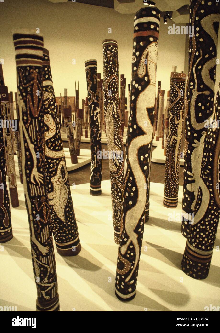 Pukumani poles hires stock photography and images Alamy